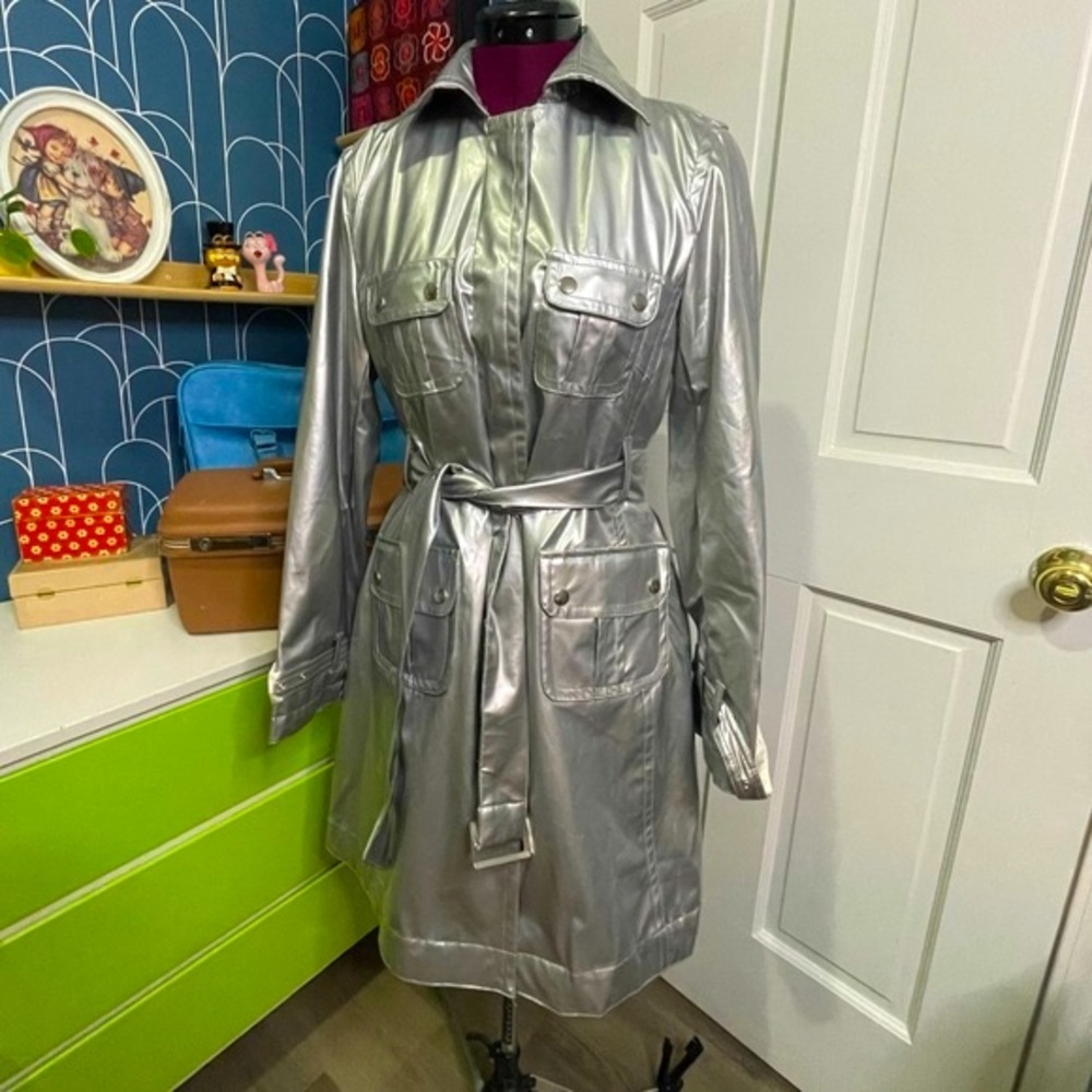 COPY - Vintage XS Trilogy Metallic Silver Trench Coat with black removable Liner
